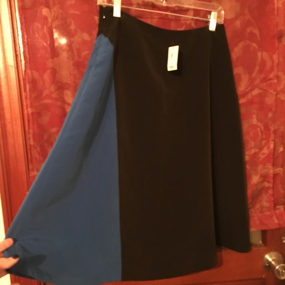 NWT black and blue a-line midi skirt - Picture 2 of 5
